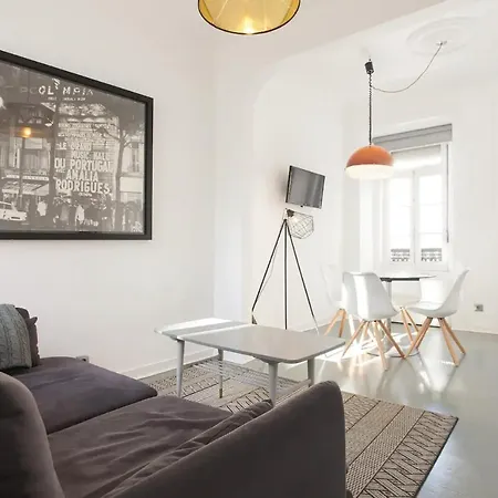 Апартаменты Whome Chic Located In Historic Centre Лиссабон