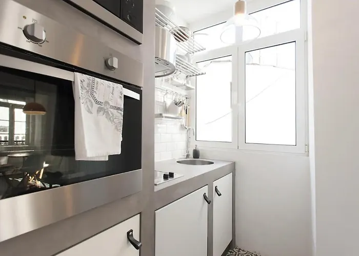 Apartment Whome Chic Located In Historic Centre Lisbon